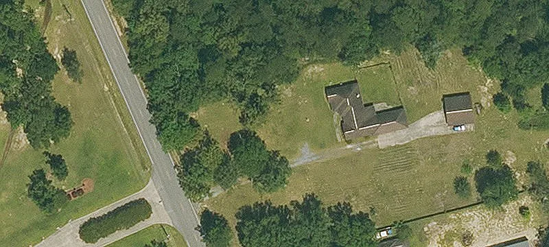 Land on Highway 1077