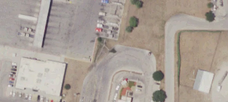 Retail Space in Hill Country Plaza