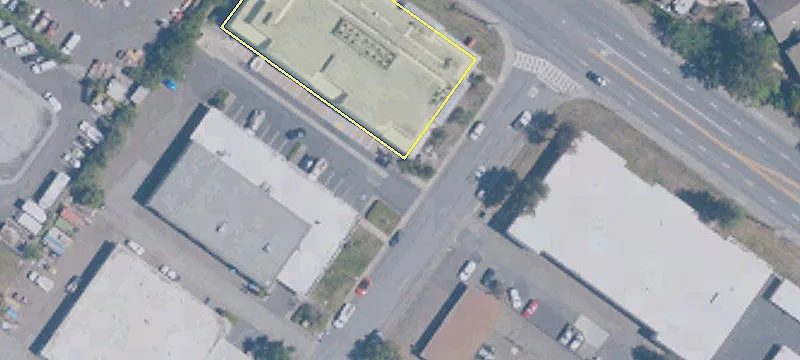 Petaluma Office with Storefront