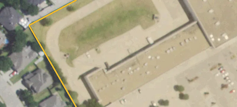 Retail Space on Lakeview Parkway