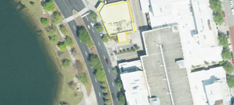 Retail Space in Market Common