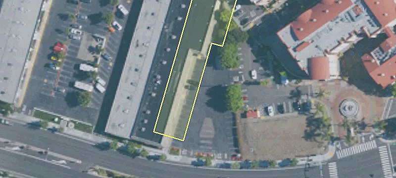 Retail Suite For Lease