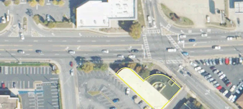 Retail Space in Publix-Anchored Center