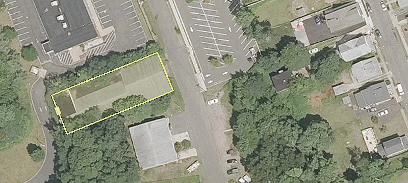 Retail Space Near University of New Haven