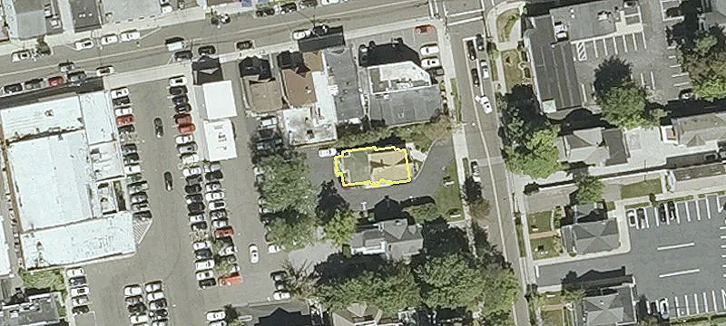 Greenwich Mixed-Use Retail/Office Asset