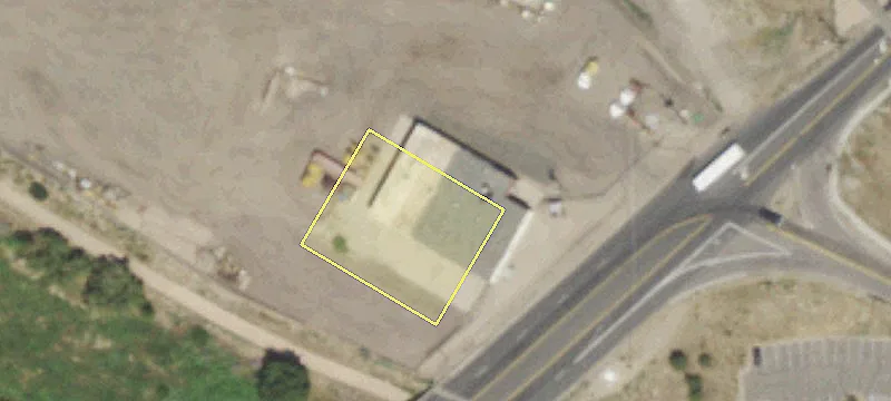 Enclosed Storage Buildings with Yard
