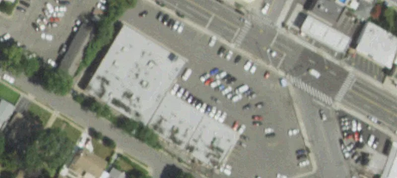 Retail Space on Dutch Broadway