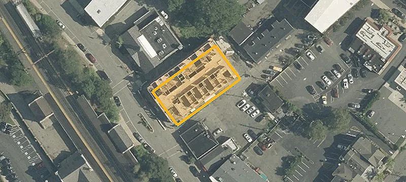 Retail Space in Madison, NJ
