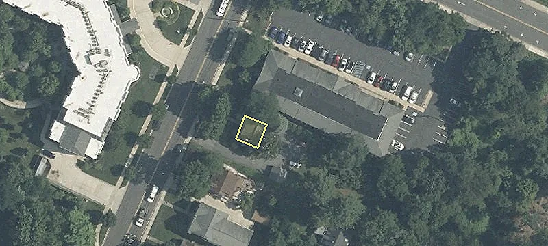 Retail Space Near Shady Grove