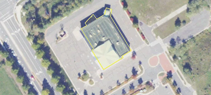 Retail Space in Growing Area