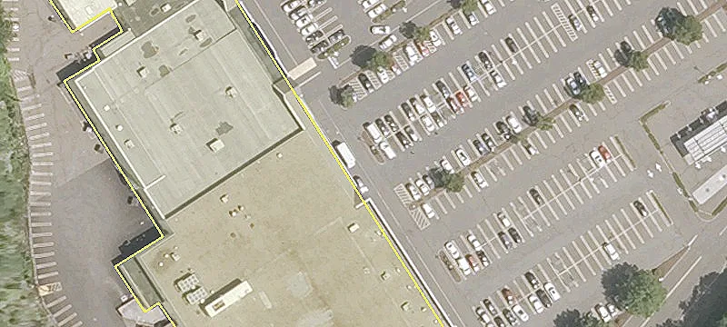 Retail Space in High-Traffic Area