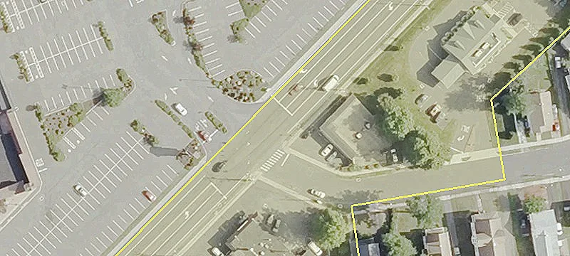 Retail Space on Farmington Avenue