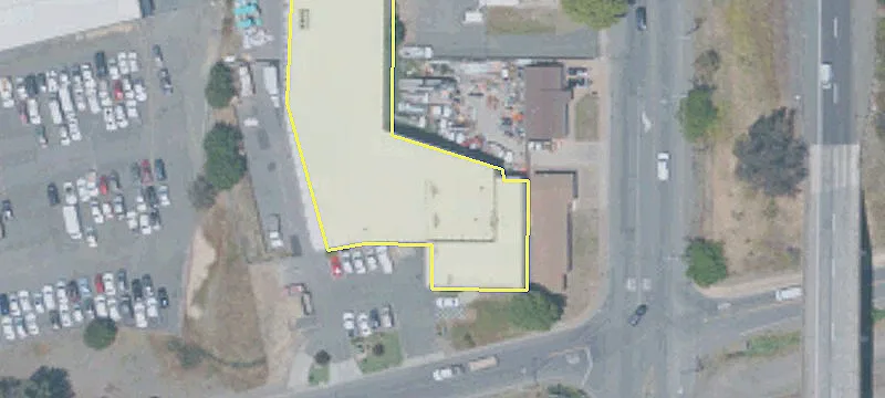 Industrial Building with I-680 Frontage
