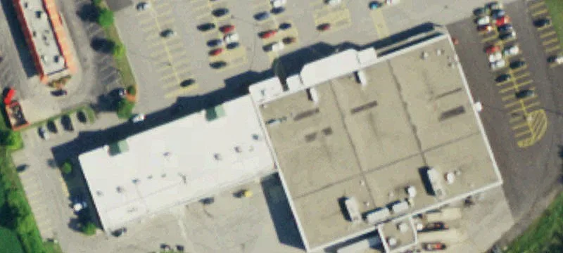 Restaurant Space in Alden Plaza