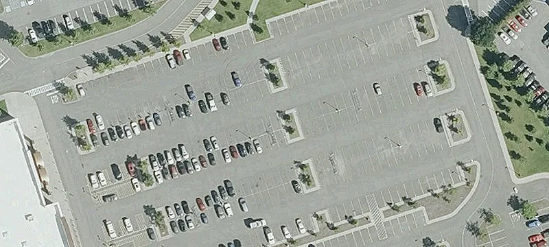 Retail Space in Bennington Plaza