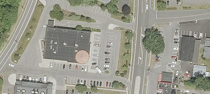 81,100 SF Shopping Center