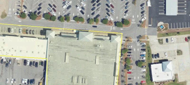 Retail Space in Bluffton Center