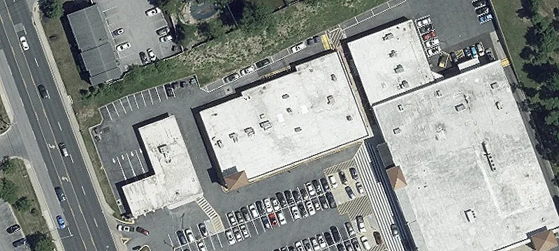 Retail Space in Grand York Plaza