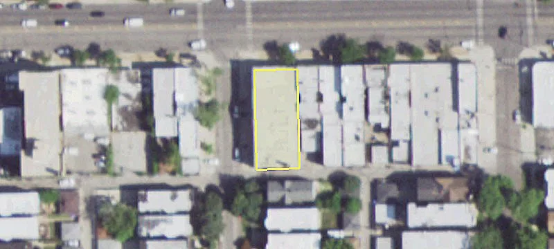 Retail Space in Logan Square