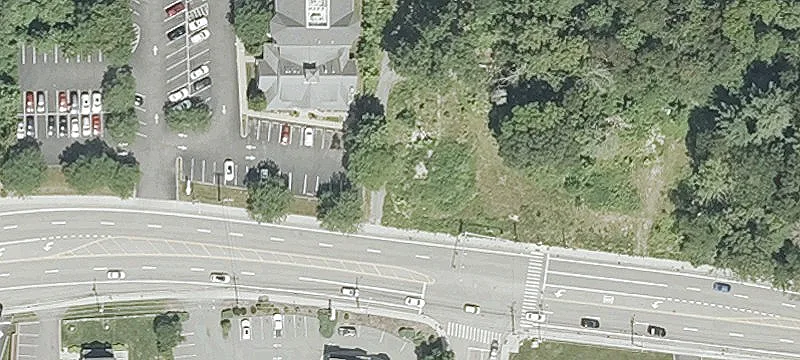 Commercial Land with High Visibility