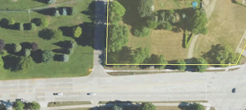 Land with High Visibility