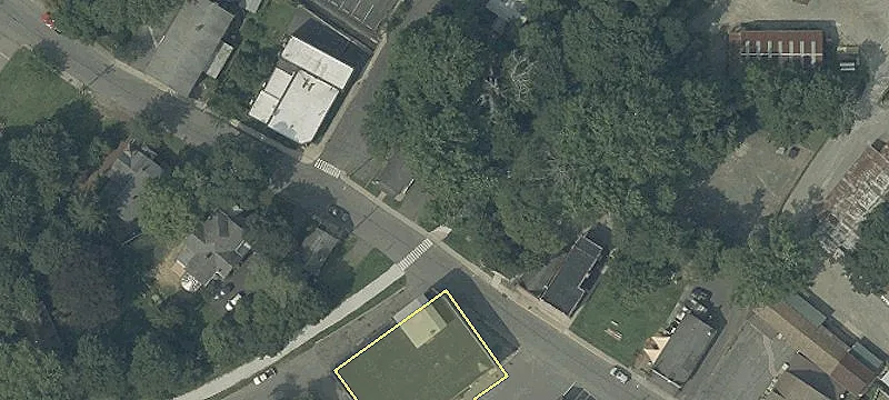 Retail Space in Califon, NJ