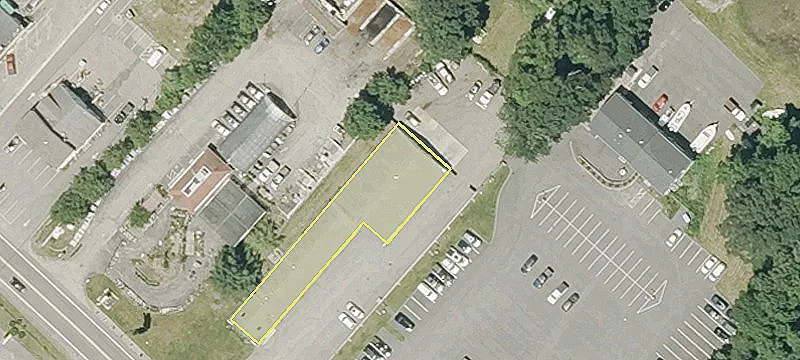 Retail Building on Route 53