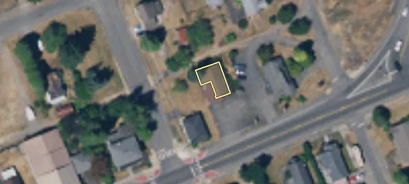 Storefront Office/Retail Space Available