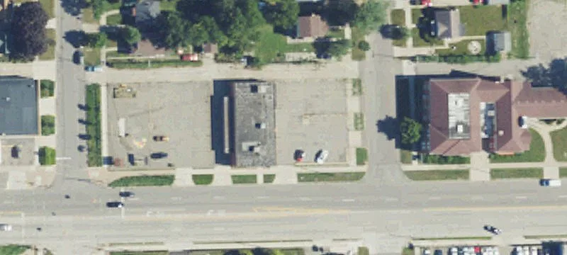Versatile Commercial Property on Joy