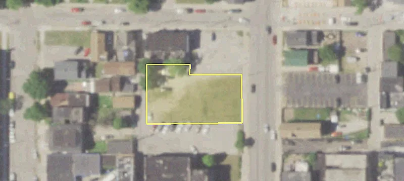 Land in Walker's Point