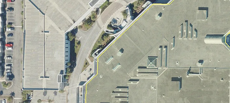 Retail Space in Jacksonville Center