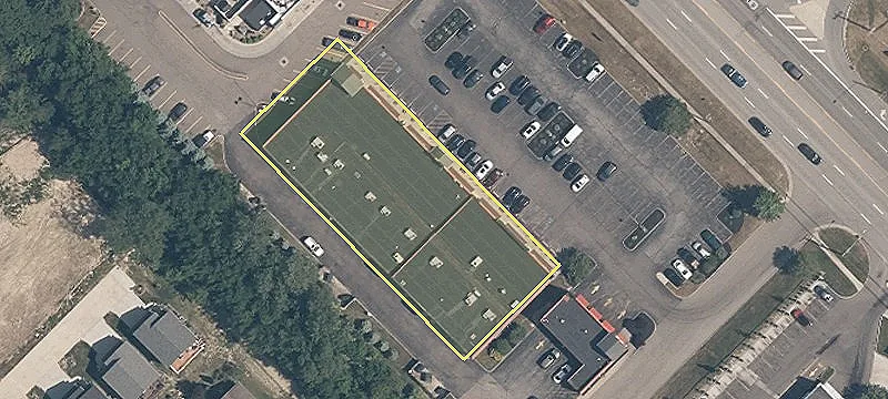 Retail Space with Anchor Tenants