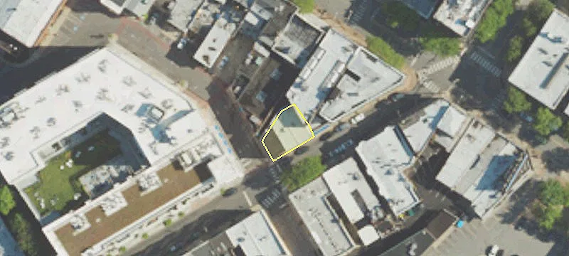 Prime Ardmore Location Opportunity