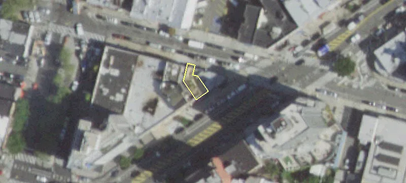 Mixed-Use Space in Long Island City