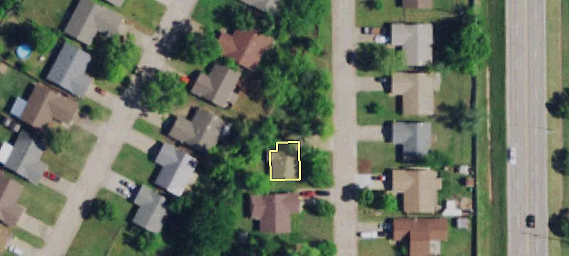 Industrial Warehouse with Fenced Yard