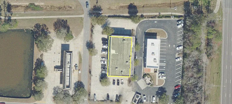 Retail Space on CR 220