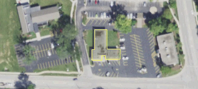 Retail Space in North Aurora