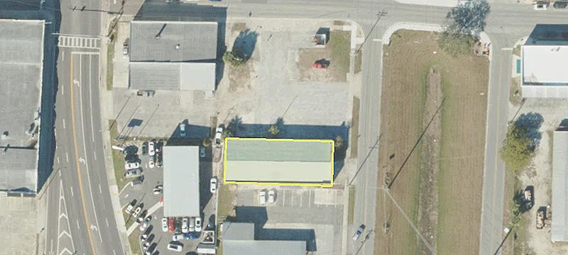 Retail Space in Redevelopment Project