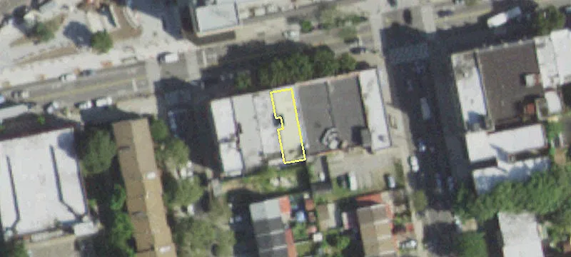Mixed-Use Building in Brownsville
