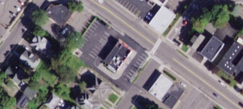 Former QSR with Drive-Thru