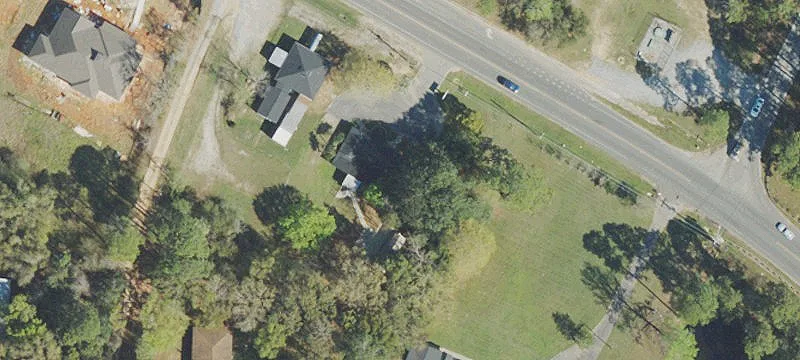 Versatile Commercial/Residential Property For Sale