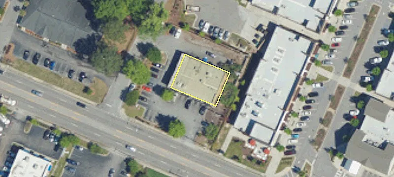 Retail Space on Forest Drive