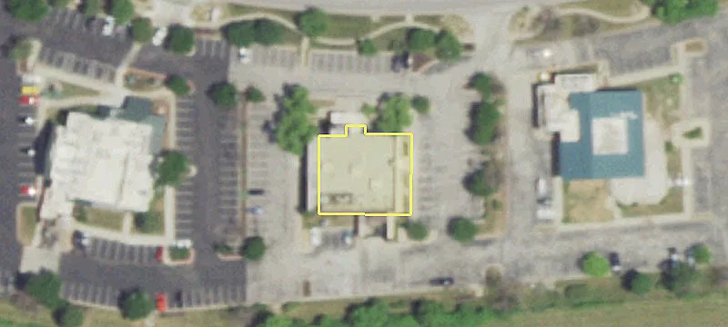 Freestanding Retail Building For Lease
