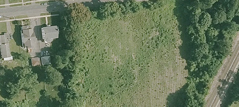 Commercial Land in Opportunity Zone