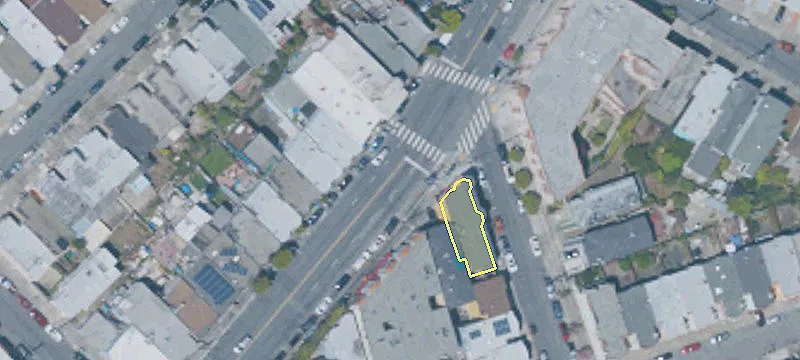 Mixed-Use Property in Outer Mission