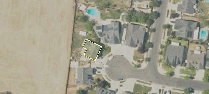 Retail Space in Visalia Corridor