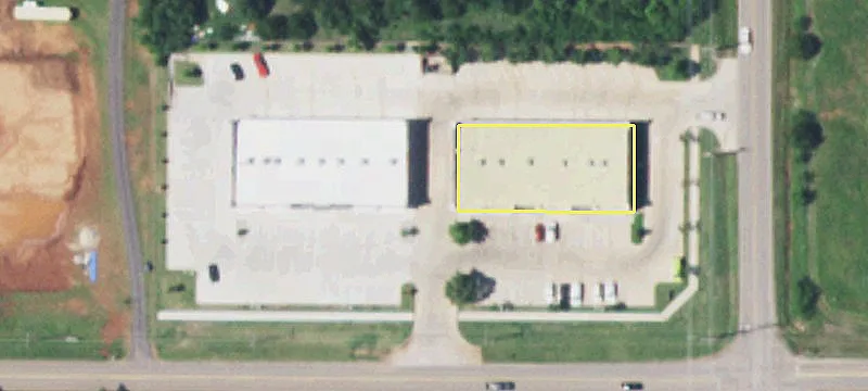 Retail Space with High Visibility