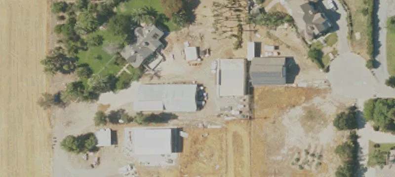 Retail Space at Signalized Intersection