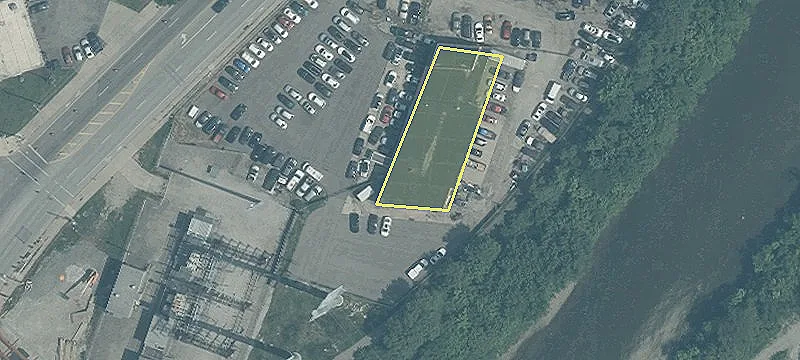 Retail Space Available For Rent