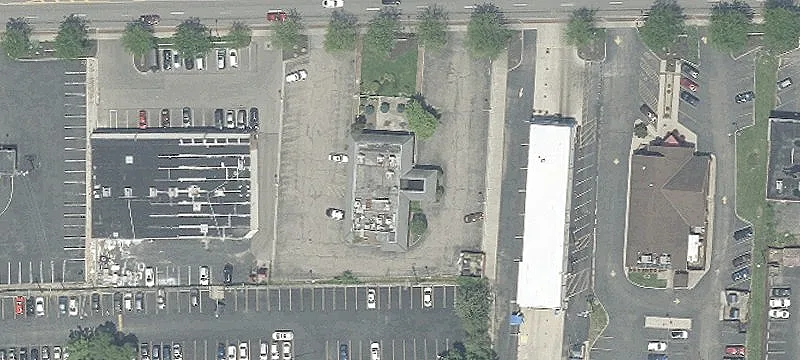 Freestanding Restaurant with Drive-Thru
